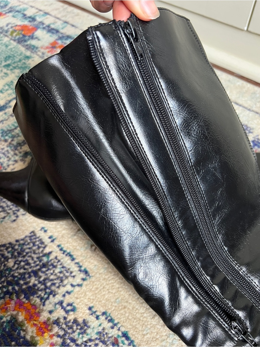 Aerosoles Heelrest extended calf Black Faux Leather Knee High Riding Boots 9 - Picture 4 of 5